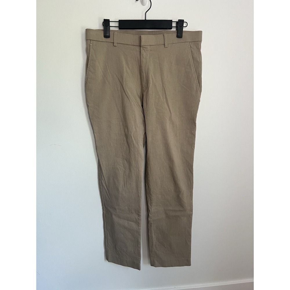 Tommy Hilfiger Men 32Wx30L Tan Beige Dress Pants Chinos Formal Work office Corp
